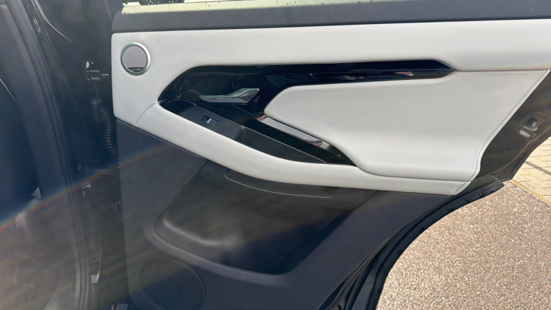 Land Rover Range Rover Evoque 2.0 D200 Edition 5dr Auto Diesel Hatchback